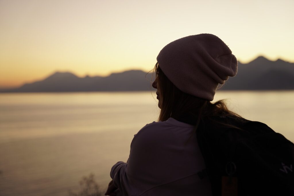 woman-outdoors-sunset-6961929